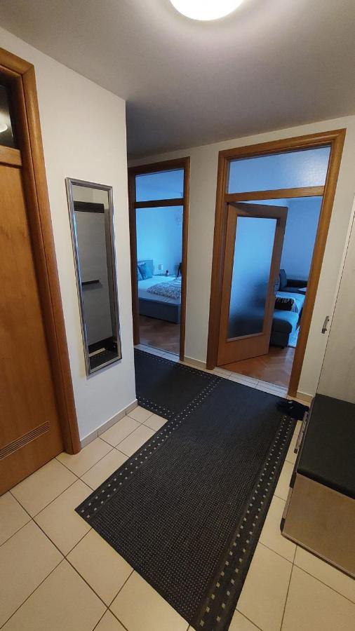 Med Man Apartmani スラヴォンスキ・ブロド エクステリア 写真